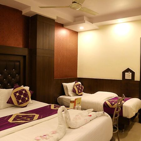 Hotel Shivam International - A Well Hygiene Property All Staff Vaccinated " Nueva Delhi Exterior foto