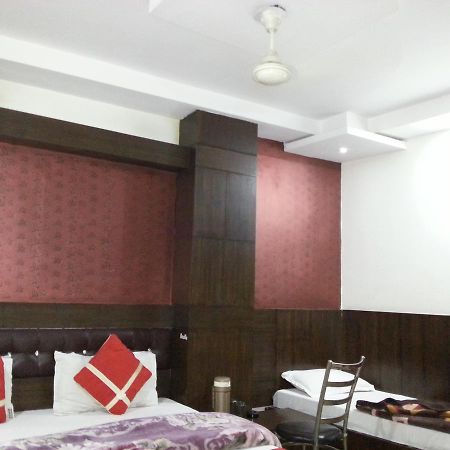 Hotel Shivam International - A Well Hygiene Property All Staff Vaccinated " Nueva Delhi Exterior foto